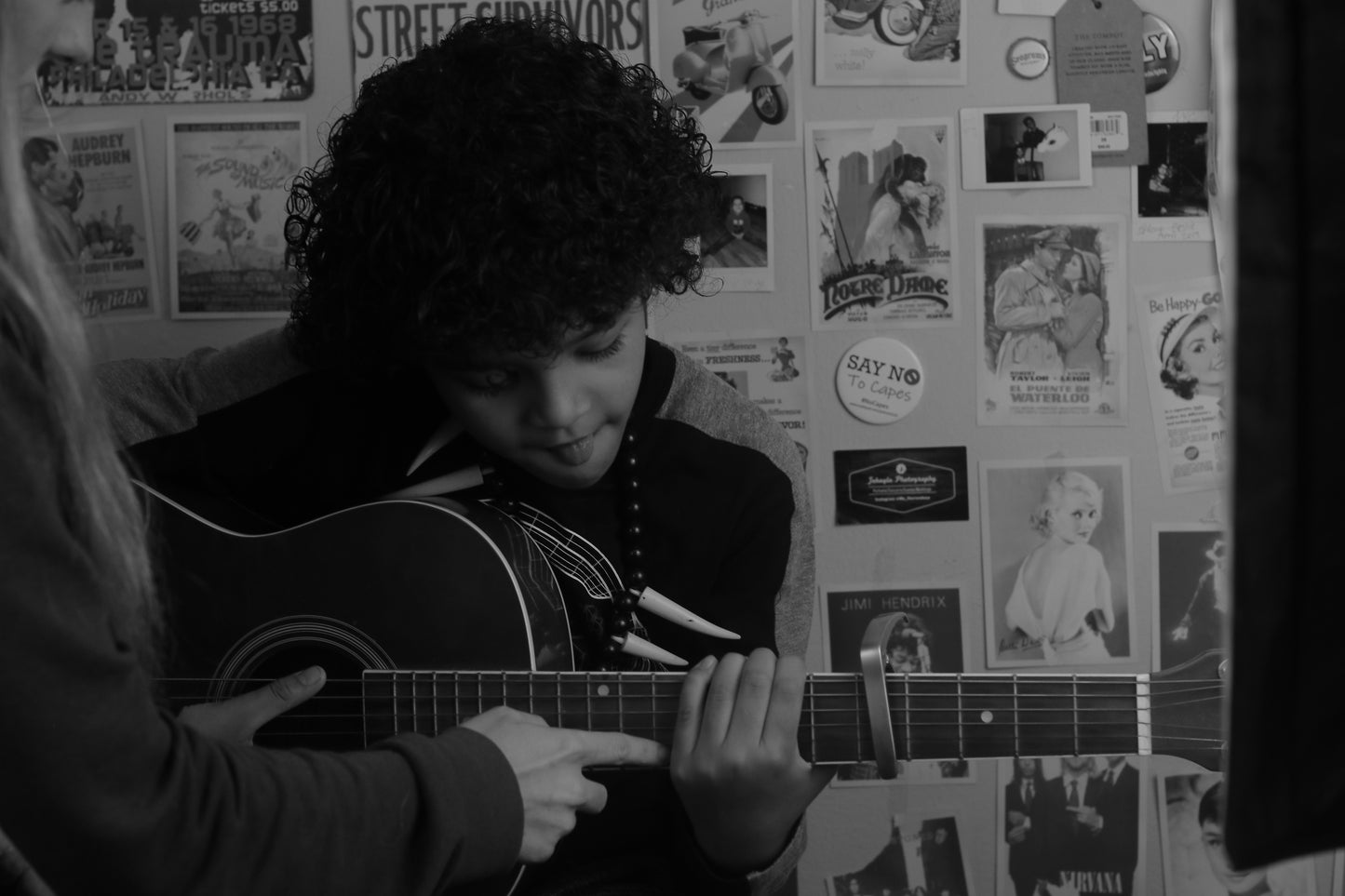 Learn To Play Guitar In Berlin - Beginner Friendly Lessons by a Professional